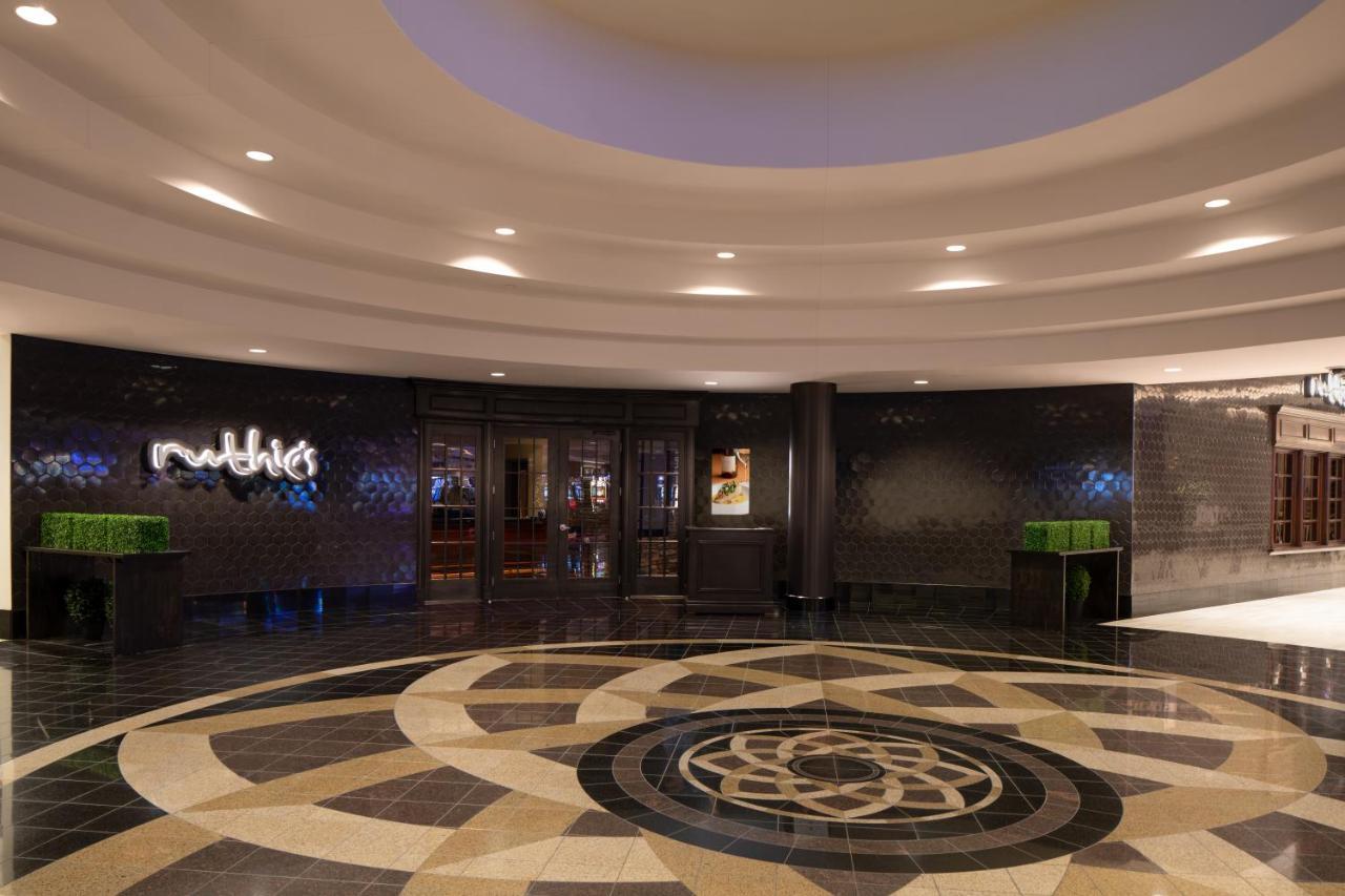 Riverside Casino & Golf Resort 외부 사진